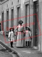 Mother And Daughters, High Street 1907, Pegwell