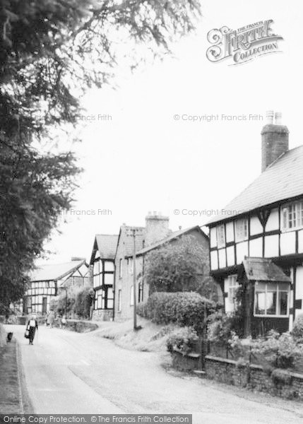 Photo of Pembridge, East Street c.1960