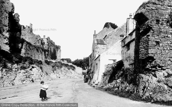 Photo of Pembroke, Castle Hill 1890