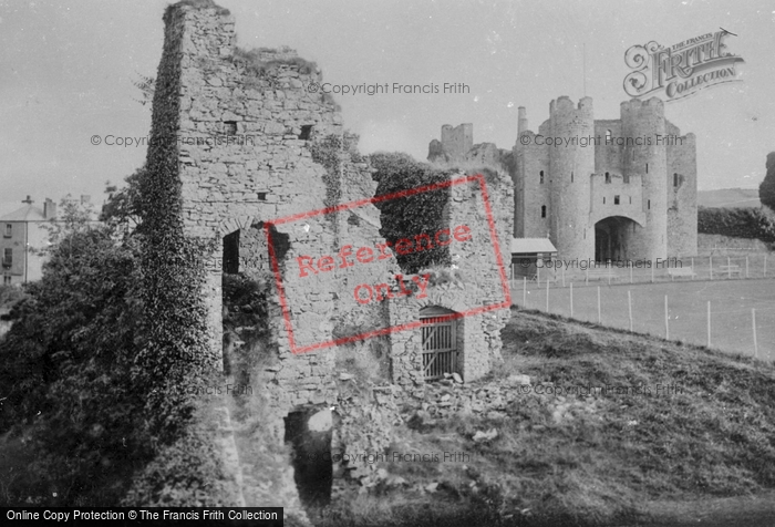 Photo of Pembroke, Castle Interior 1890