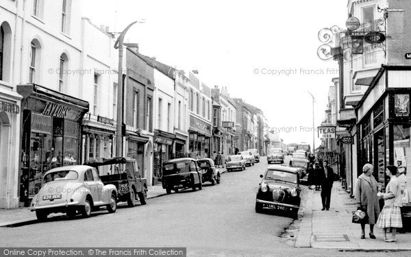 Photo of Pembroke Dock, Dimond Street c.1960