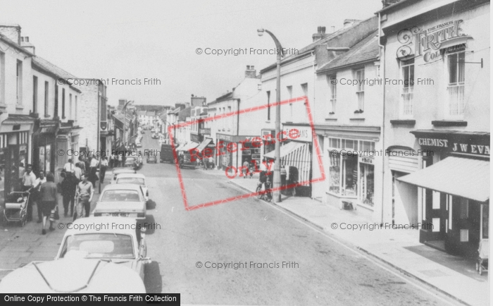 Photo of Pembroke Dock, Dimond Street c.1965