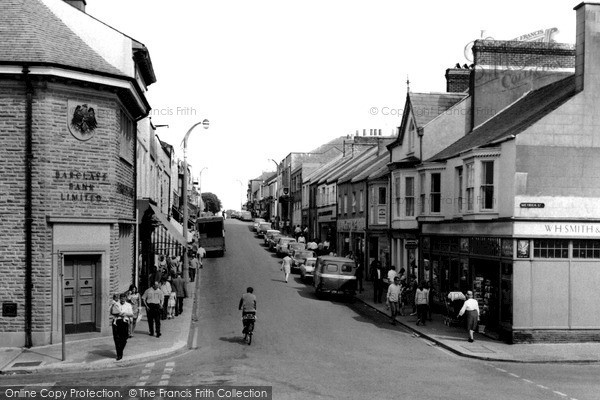 Photo of Pembroke Dock, Dimond Street c.1965