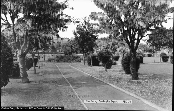 Photo of Pembroke Dock, The Park c.1960