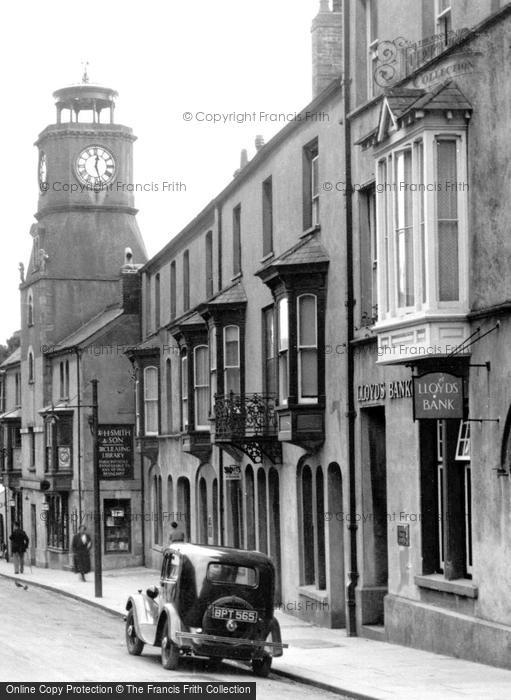 Photo of Pembroke, Lloyds Bank, Main Street 1936