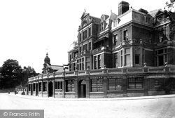 Esplanade Hotel 1893, Penarth