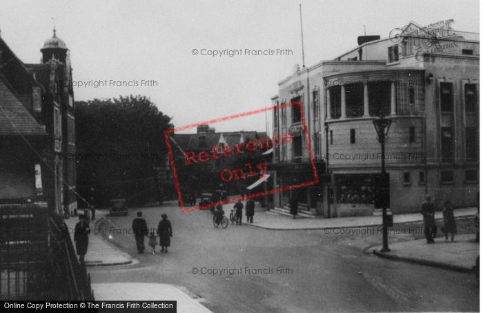 Photo of Penarth, Stanwell Road c.1950