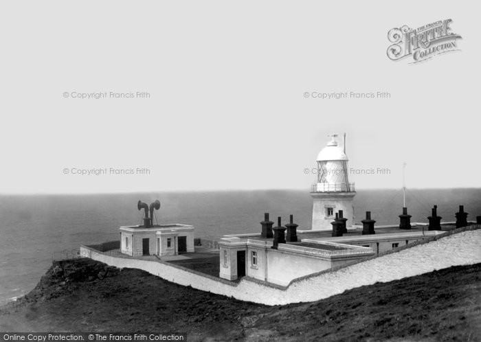 Photo of Pendeen, The Lighthouse c.1935
