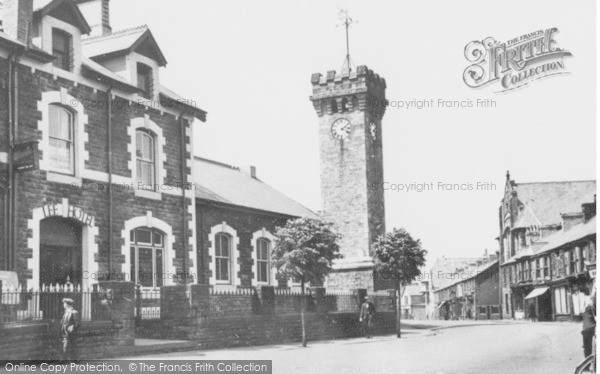 Photo of Penrhiwceiber, The Memorial c.1955