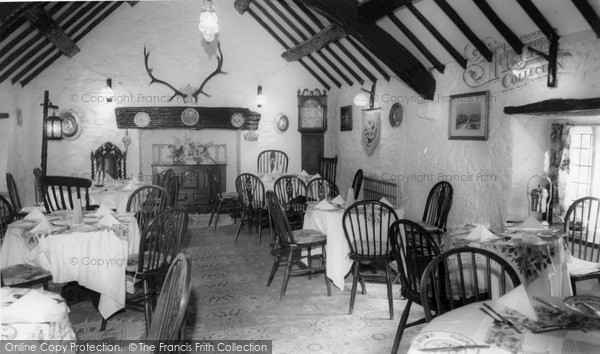 Photo of Penrhyn Bay, Penrhyn Old Hall Country Club, The Restaurant c.1965