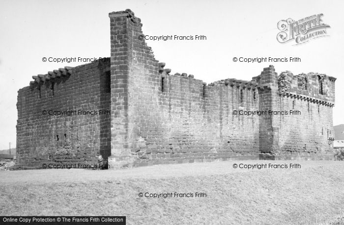 Photo of Penrith, Penrith Castle 1949