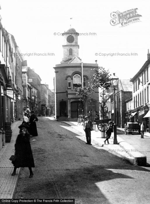 Photo of Penryn, Lower Market Street And Town Hall 1904