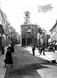 Lower Market Street And Town Hall 1904, Penryn