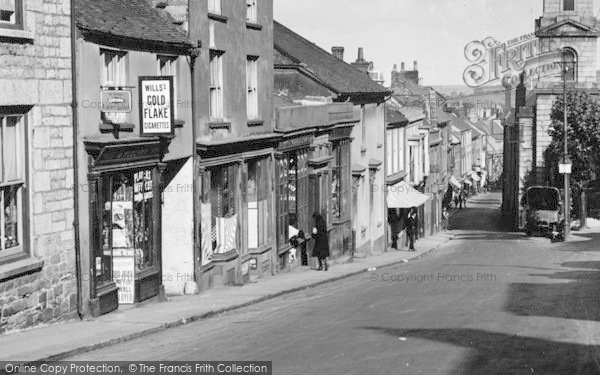 Photo of Penryn, Market Street Shops c.1932