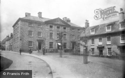 The Square 1904, Penryn