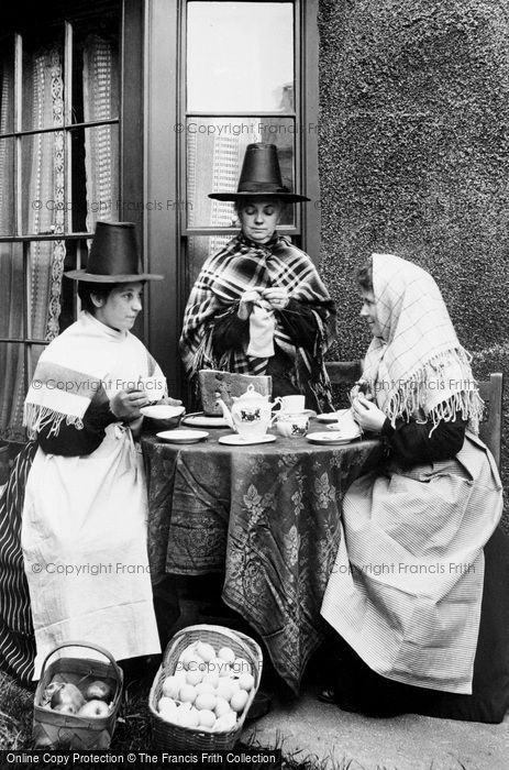 Pensarn, Welsh Costumes 1906