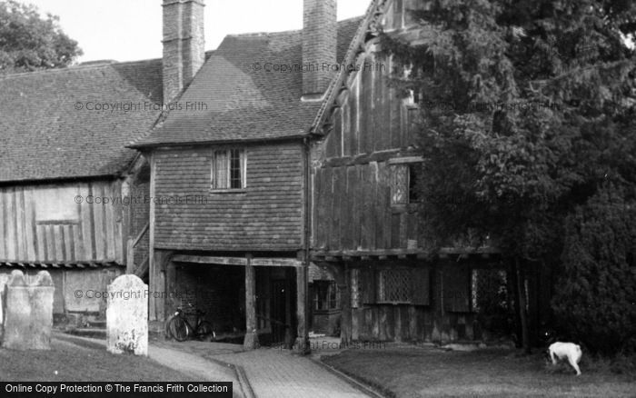 Photo of Penshurst, Church Walk c.1937