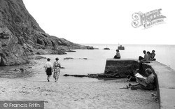 The Harbour Beach c.1955, Pentewan