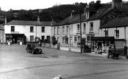 The Square c.1950, Pentewan