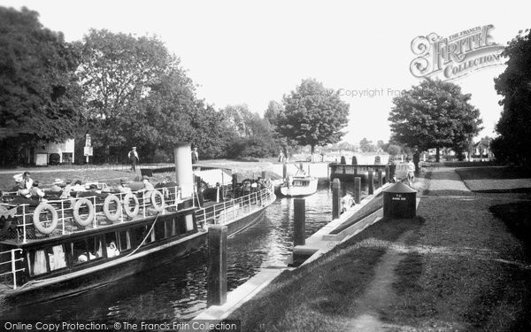 Photo of Penton Hook, The Lock 1934