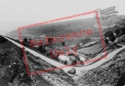 Horseshoe Pass c.1935, Pentredwr