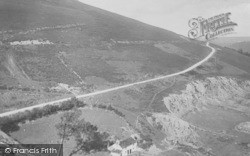 The Horseshoe Pass 1914, Pentredwr