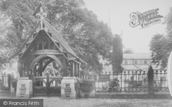 The Church And Lychgate 1903, Penwortham