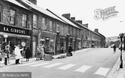 Tylacelyn Road c.1960, Penygraig