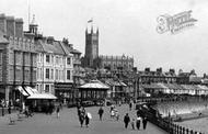 On The Promenade 1925, Penzance