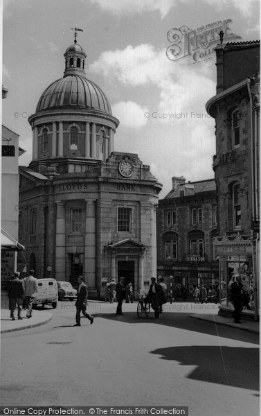 Photo of Penzance, The Cross Roads c.1960