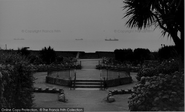 Photo of Penzance, The Gardens c.1960