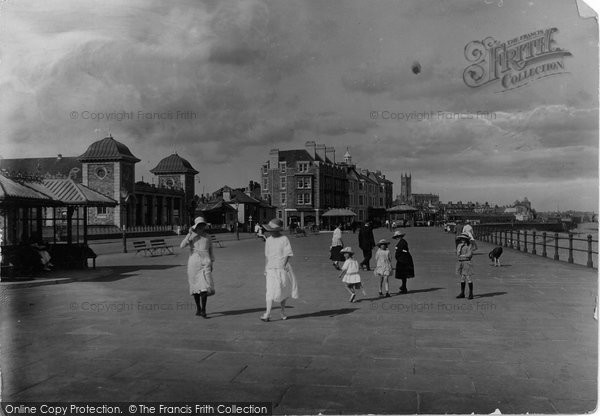 Photo of Penzance, The Promenade 1920