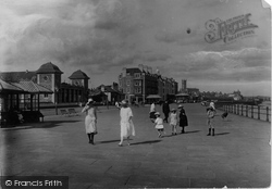 The Promenade 1920, Penzance