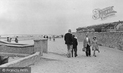 Beach c.1960, Perranporth