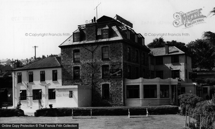 Photo of Perranporth, Perranporth Hotel c.1960