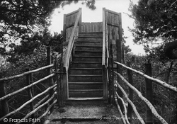 Perry Wood, The Pulpit 1903, Perrywood