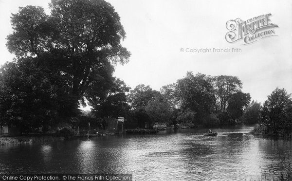 Photo of Pershore, River Avon 1931