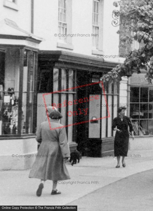 Photo of Pershore, Shopping On High Street c.1950