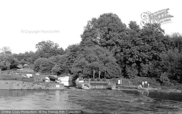 Photo of Pershore, The Lock c.1960