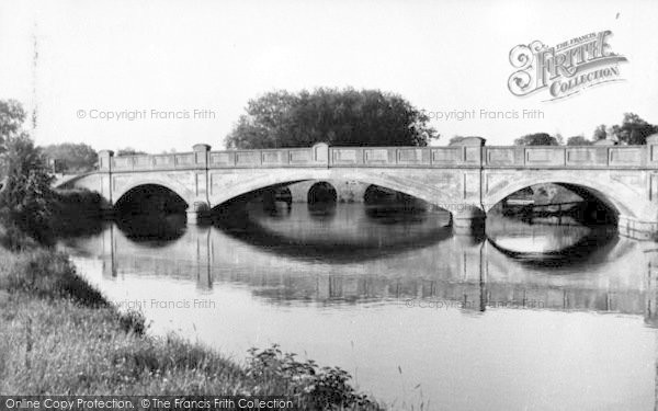 Photo of Pershore, The New Bridge c.1955