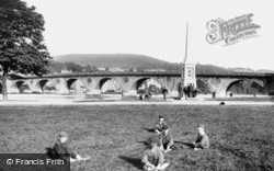 Bridge And Monument 1899, Perth
