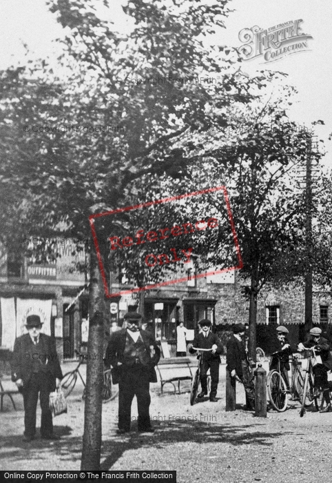 Photo of Peterborough, By The Fountain 1919