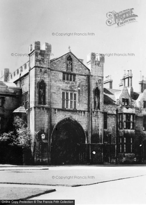 Photo of Peterborough, Cathedral, Abbot's Gateway c.1930