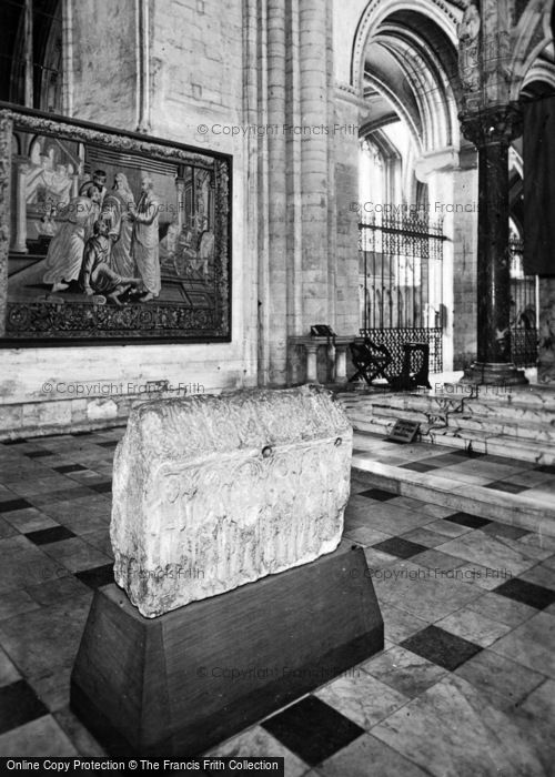 Photo of Peterborough, Cathedral, Monks' Stone And Tapestry c.1930