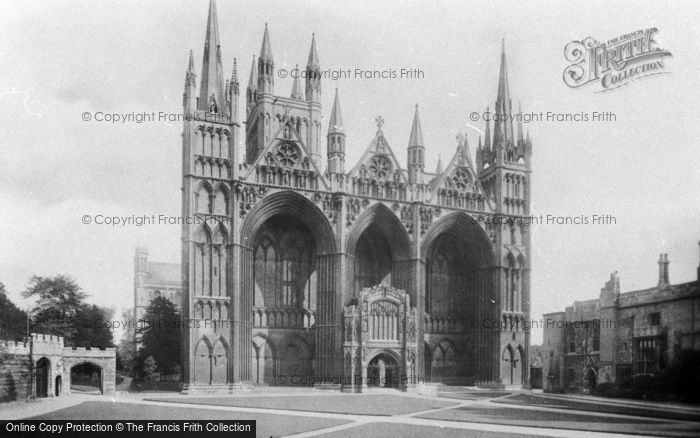 Photo of Peterborough, Cathedral, West Front 1919