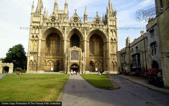 Photo of Peterborough, Cathedral, West Front c.2000