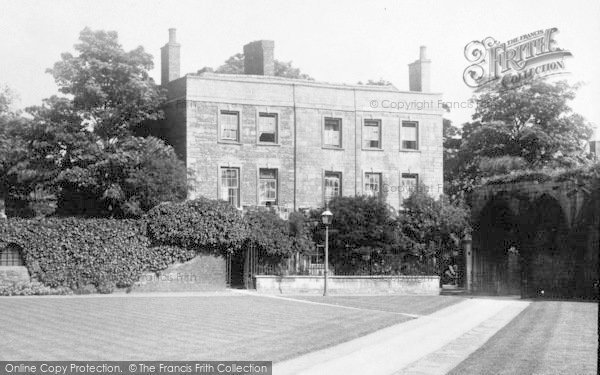 Photo of Peterborough, Laurel Court 1904