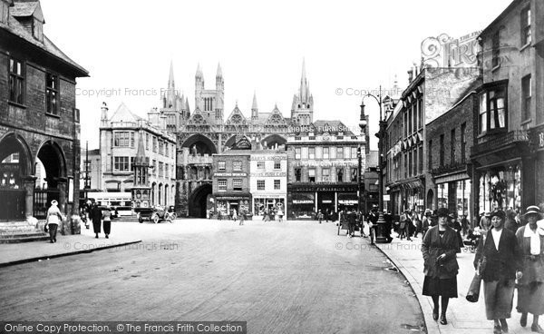 Photo of Peterborough, Market Square 1919