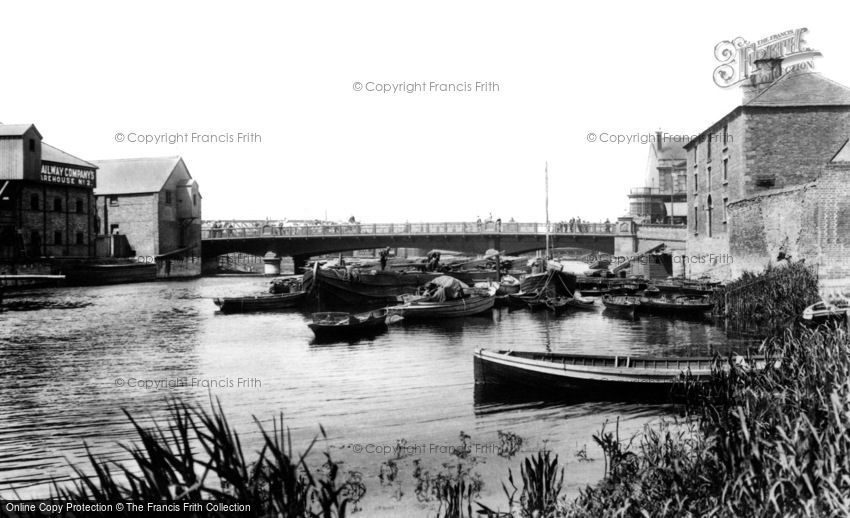 Peterborough, Town Bridge 1904