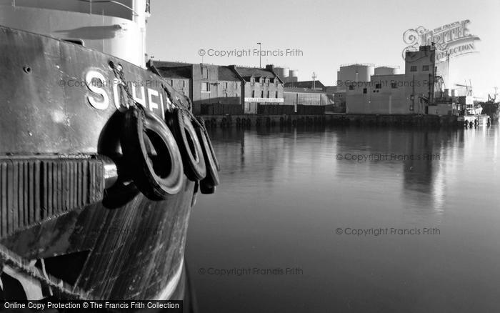 Photo of Peterhead, The Harbour 2003